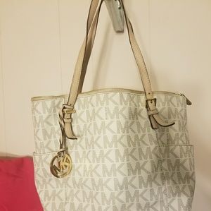 MK Tote